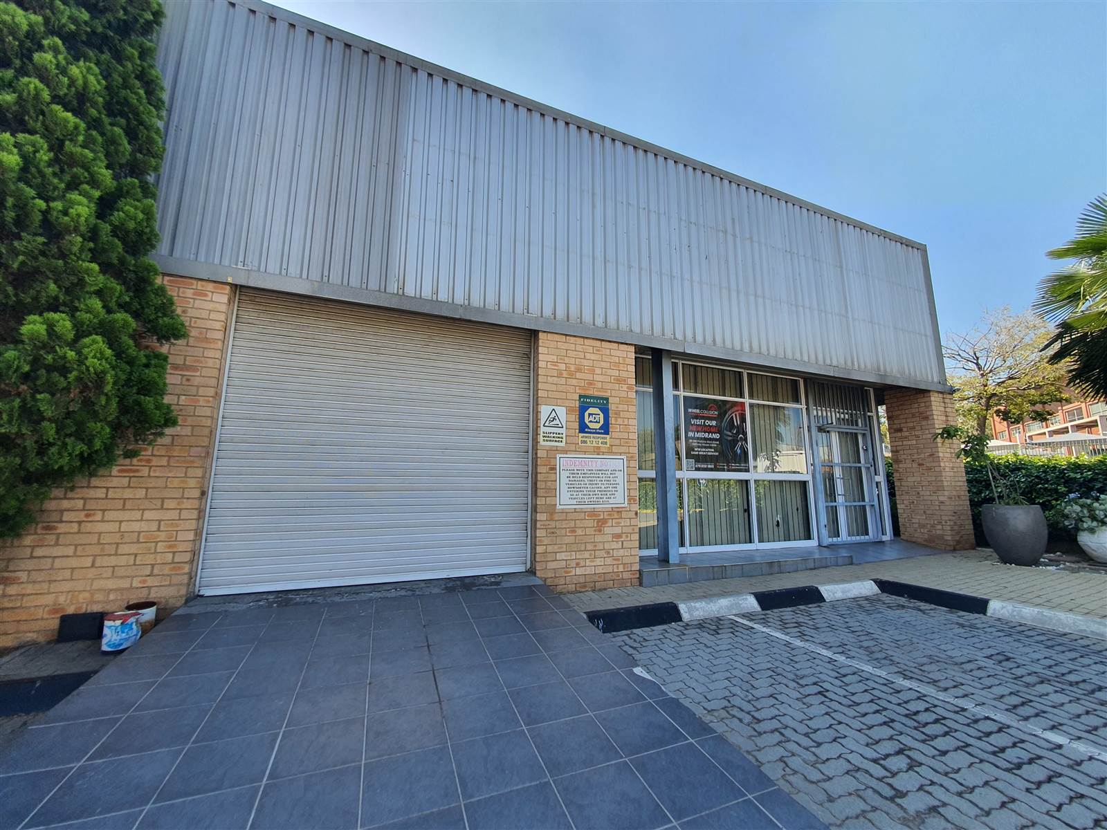 1350  m² Commercial space in Longmeadow photo number 4