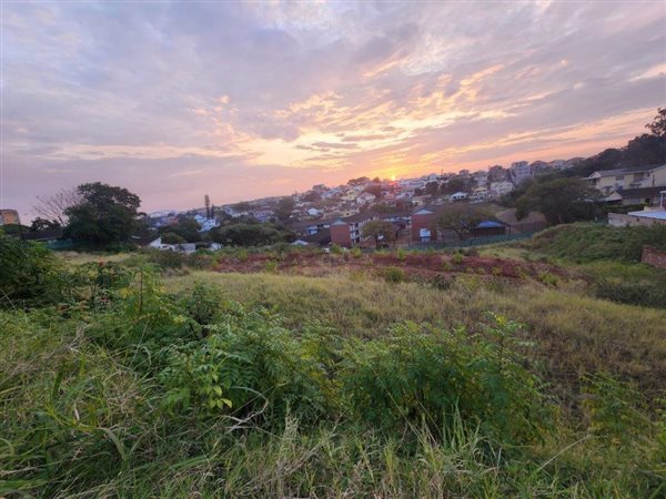 6764 m² Land available in Overport