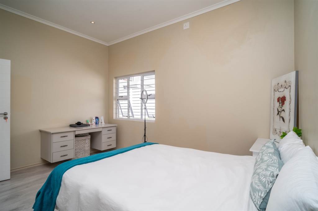 3 Bed House in Pinetown Central photo number 22