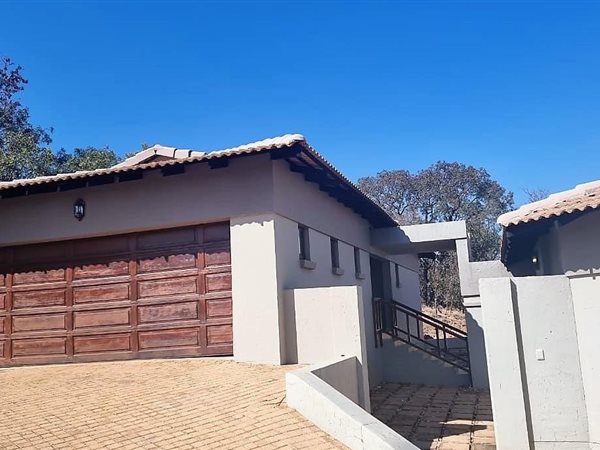 5 Bedroom House 5 Bedroom House
