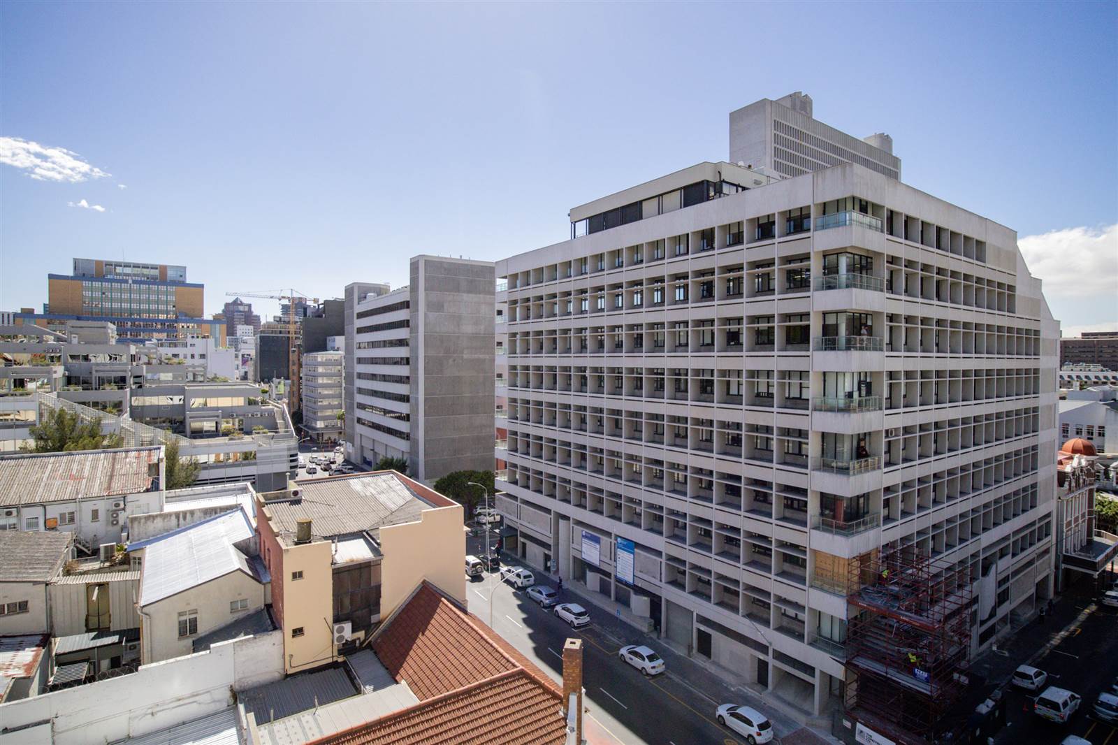 2 Bed Apartment in Cape Town City Centre photo number 12