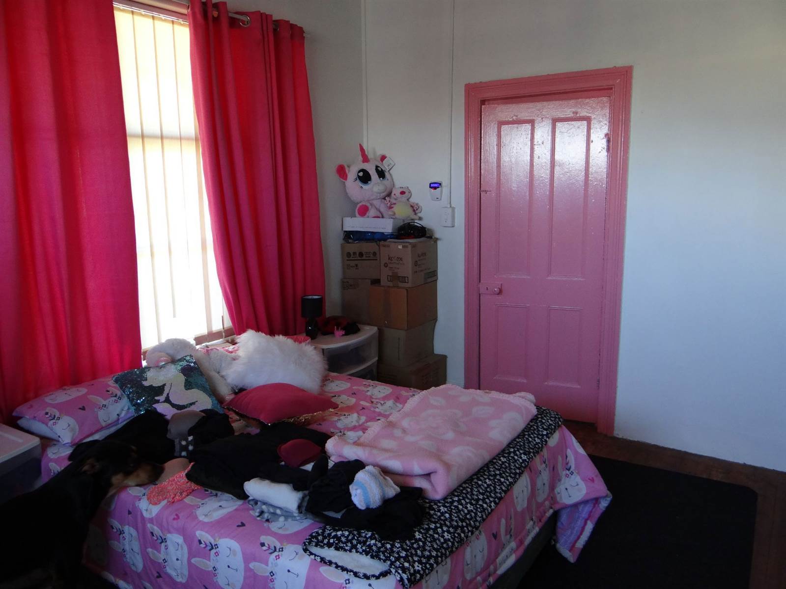 3 Bed House in Beaufort West photo number 19