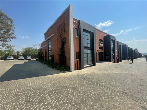 116  m² Industrial space