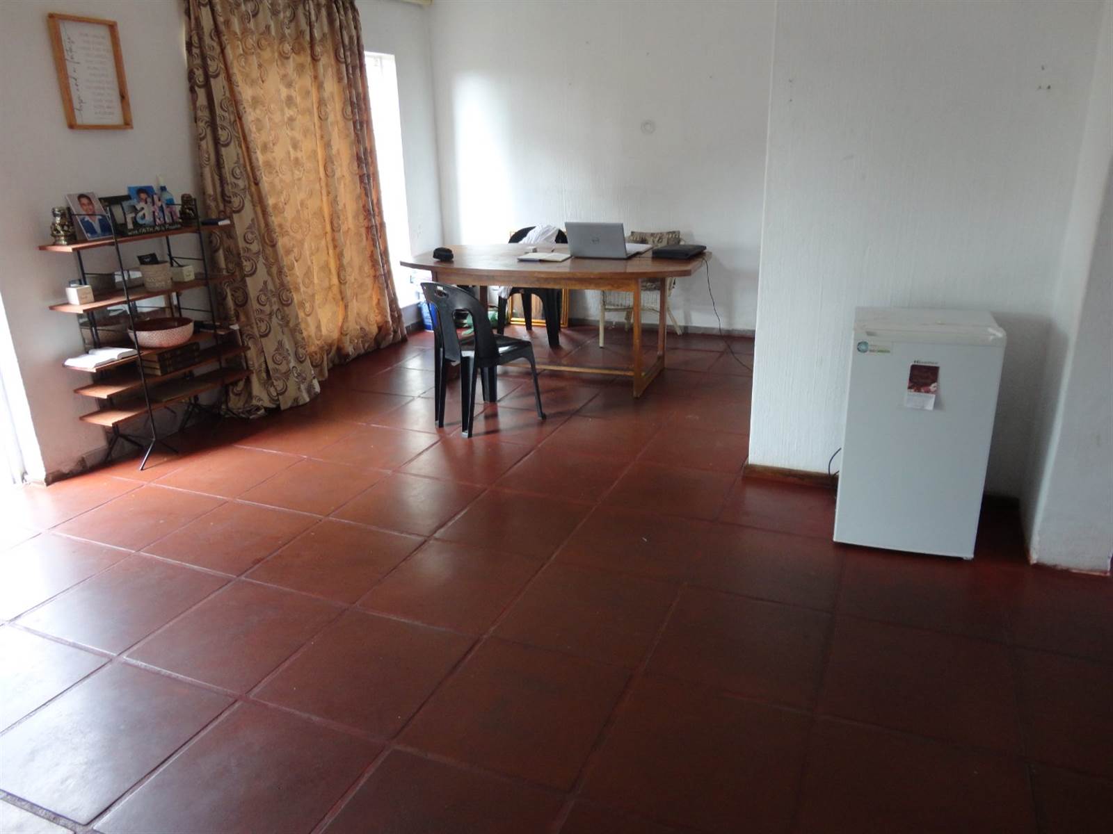 3 Bed Apartment in Malanshof photo number 11