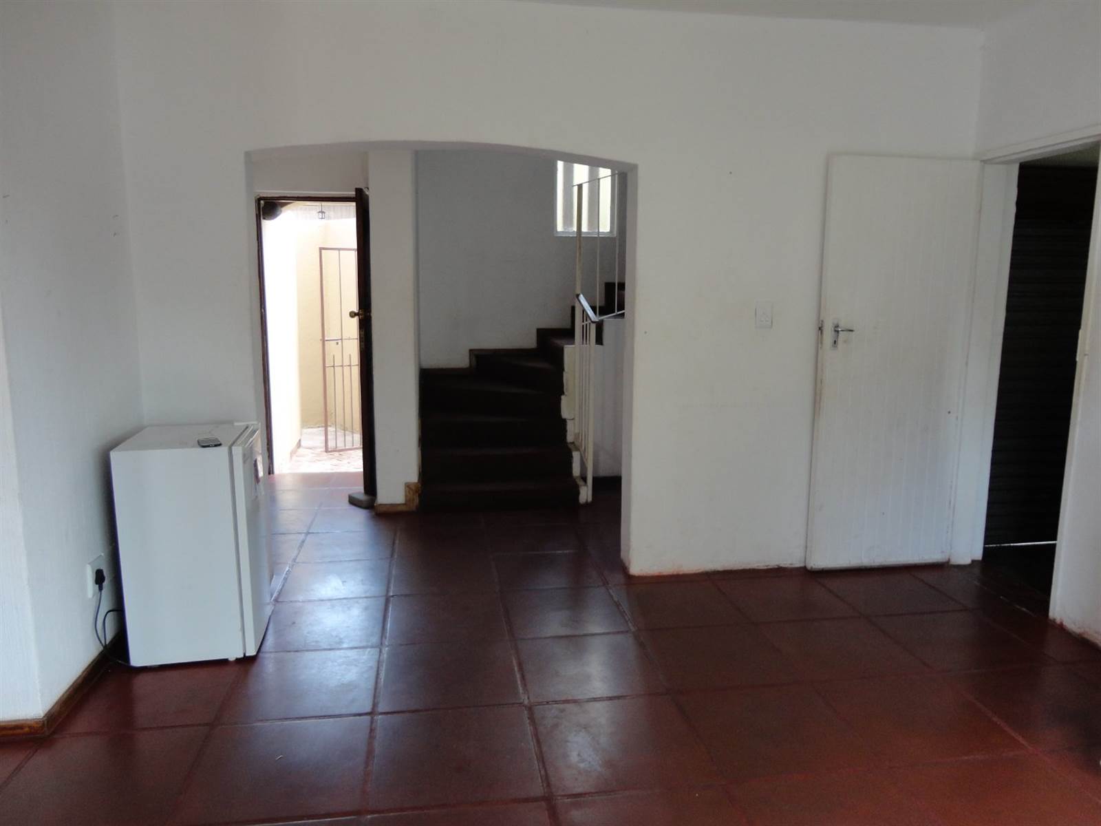 3 Bed Apartment in Malanshof photo number 18