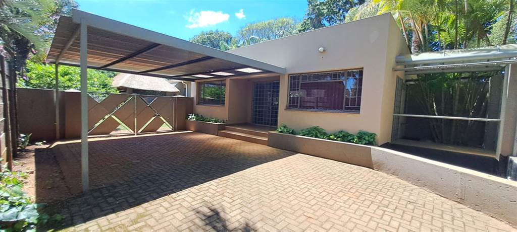 99  m² Office Space in Louis Trichardt photo number 1