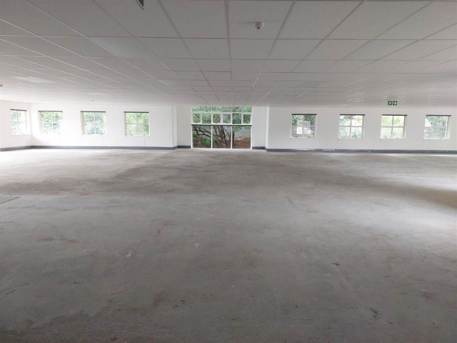 690  m² Commercial space in Bryanston photo number 4