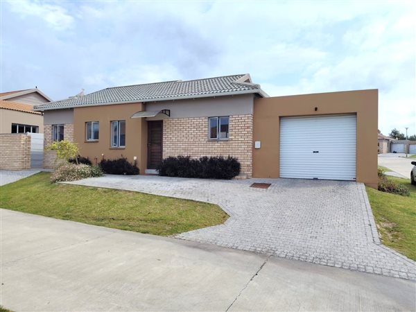 2 Bedroom House 2 Bedroom House
