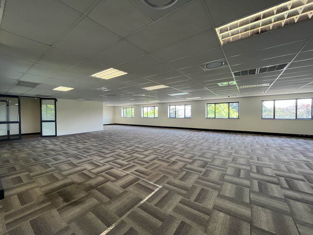 1691  m² Commercial space in Bryanston photo number 12