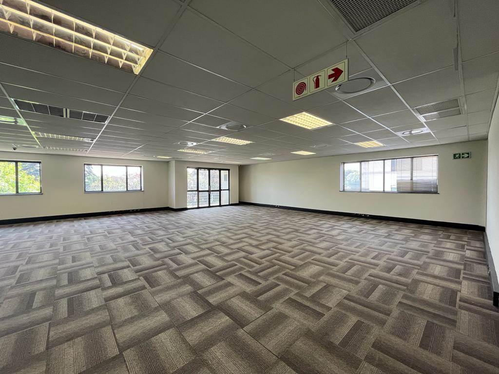 1691  m² Commercial space in Bryanston photo number 13