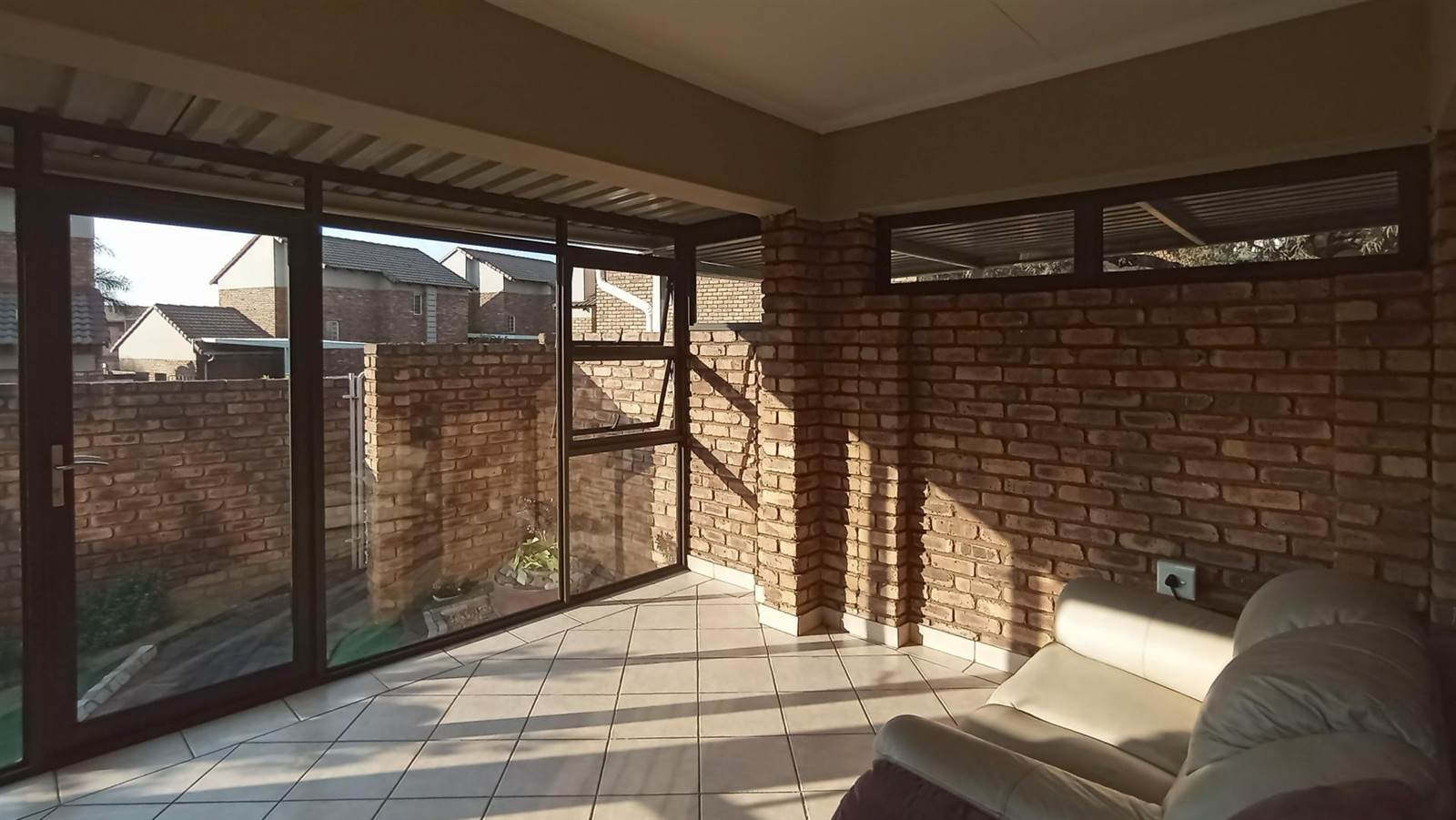 3 Bed Townhouse in Raslouw AH photo number 16