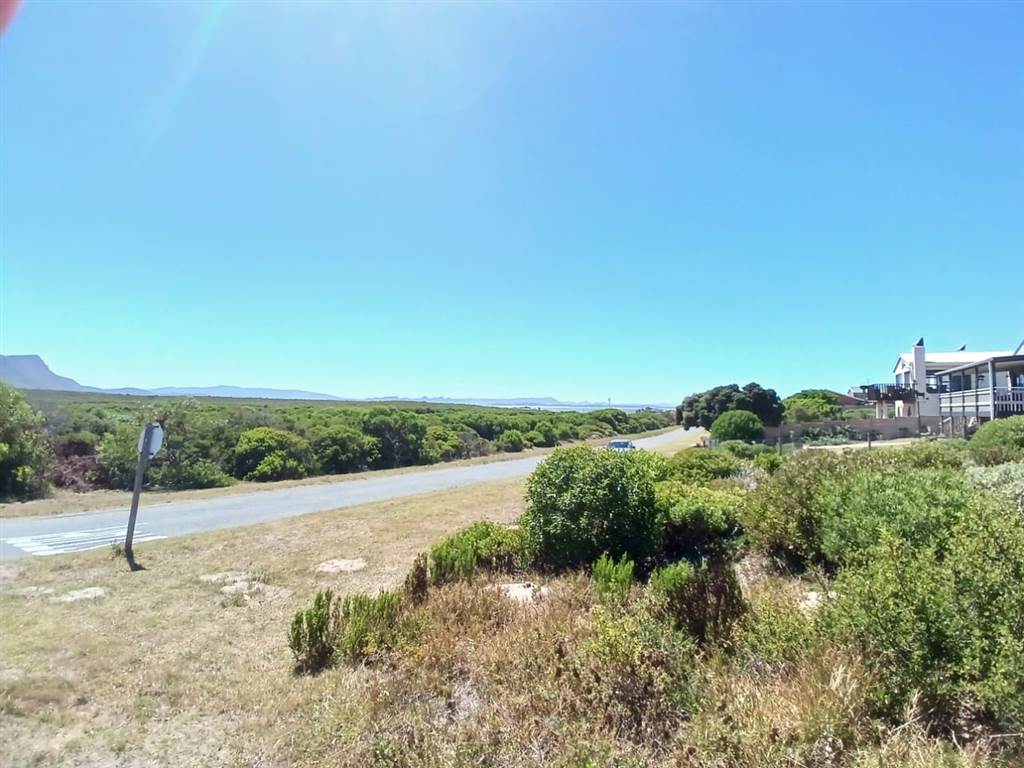 875 m² Land available in Franskraal photo number 5