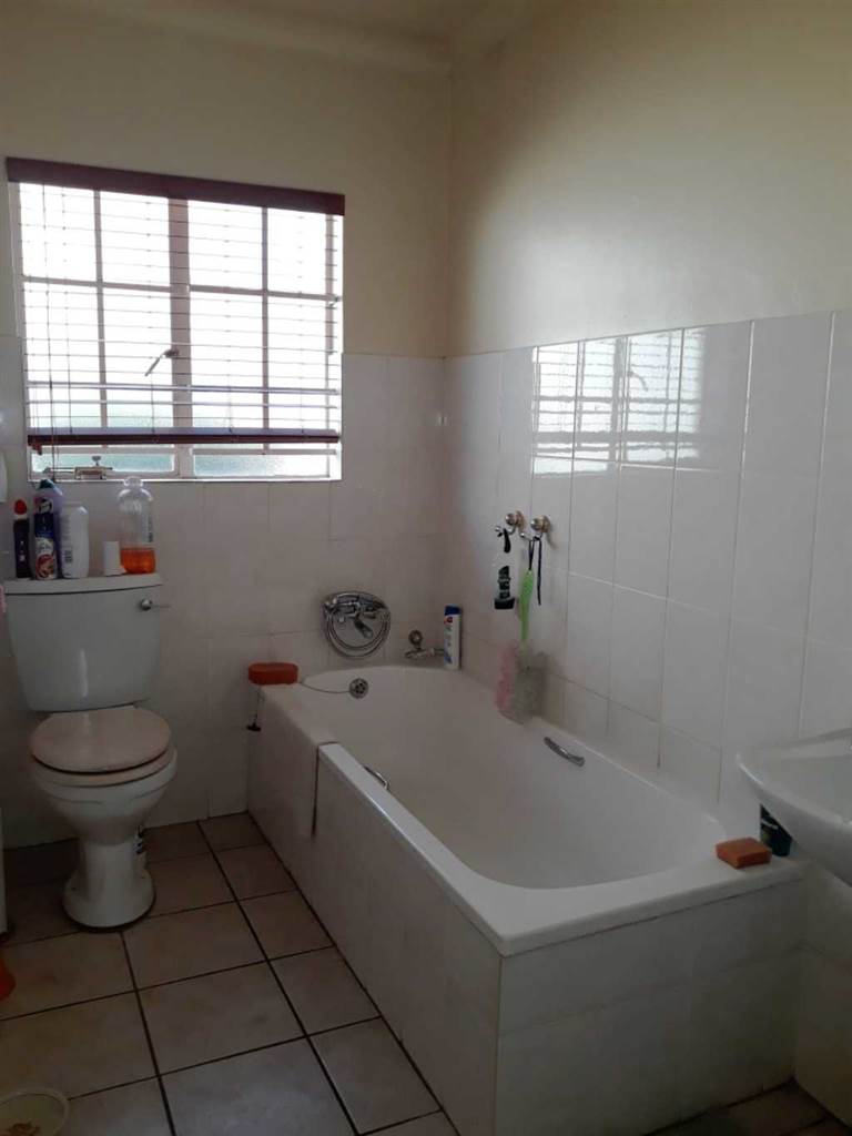 3 Bed Townhouse in Highveld photo number 13