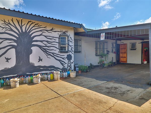 3 Bedroom House 3 Bedroom House