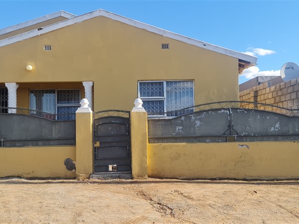 3 Bedroom House 3 Bedroom House