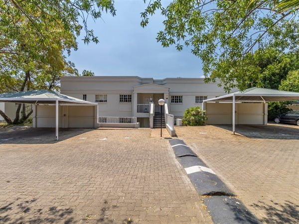 2 Bed Townhouse in Douglasdale