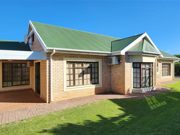 2 Bedroom House
