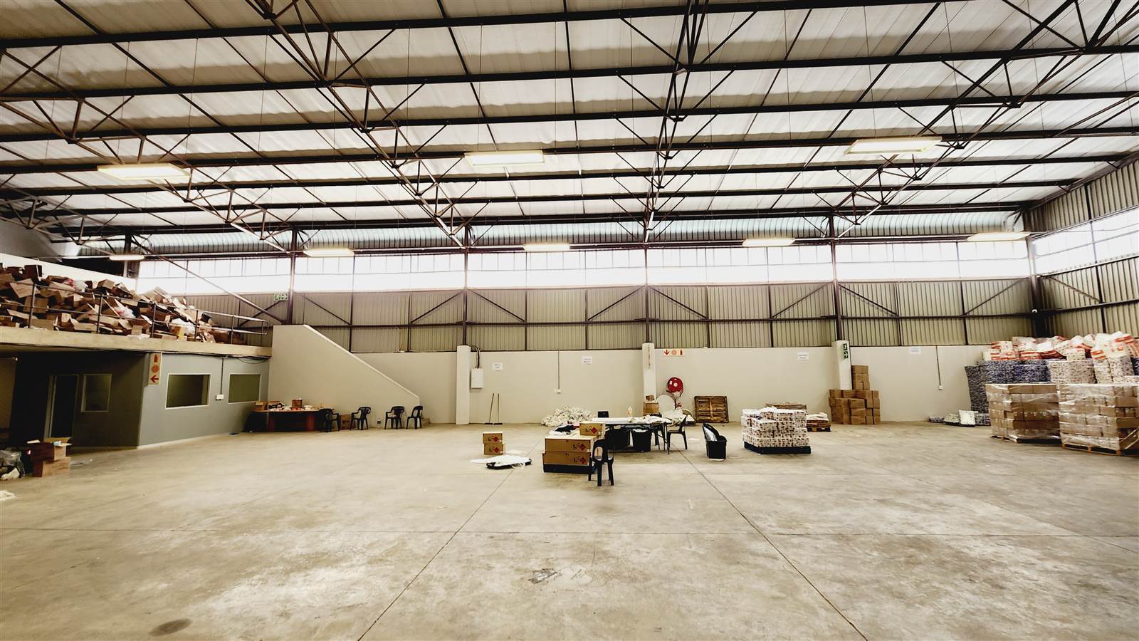 1287  m² Industrial space in Lanseria and surrounds photo number 11