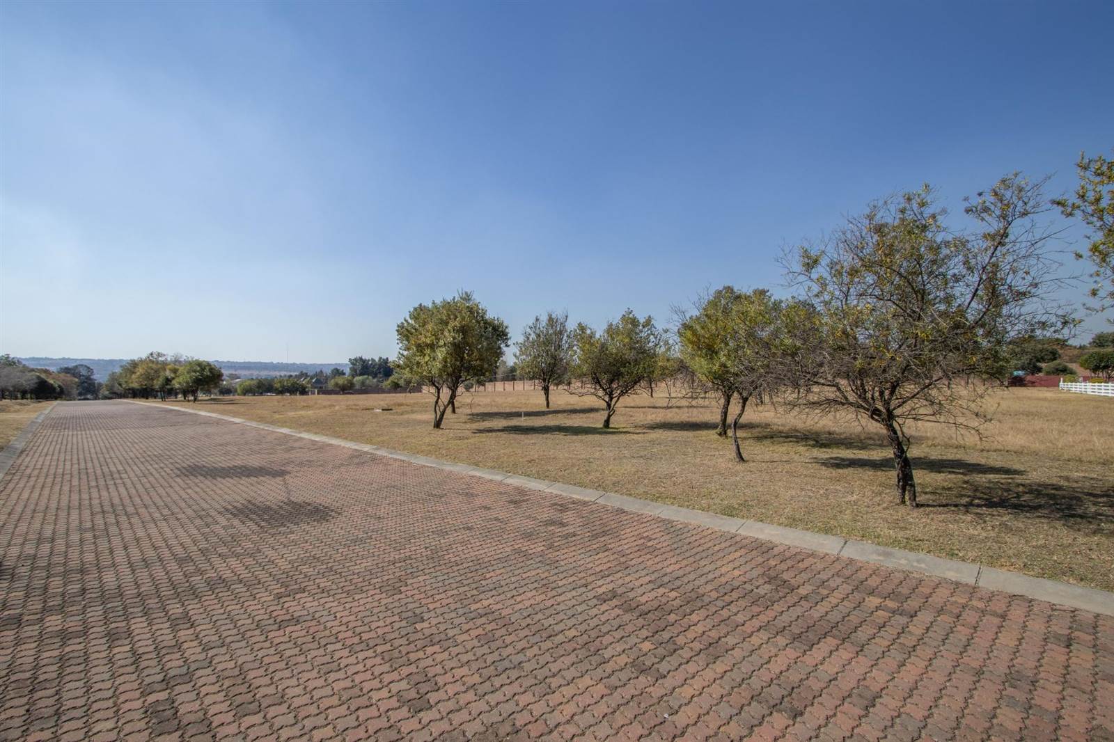 1 ha Land available in Kyalami AH photo number 9