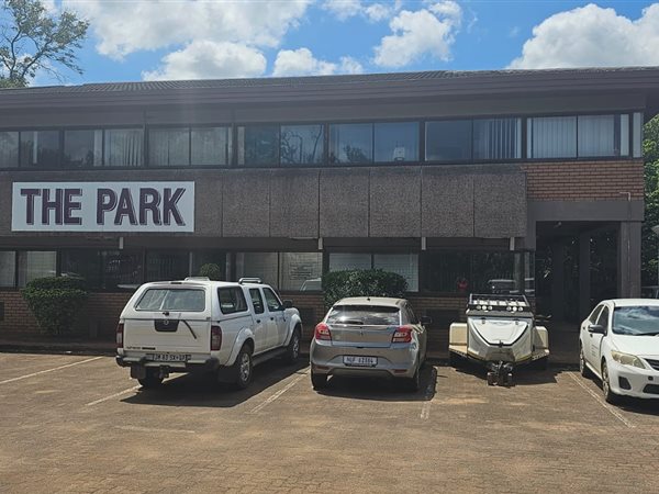 138  m² Commercial space in Empangeni Central