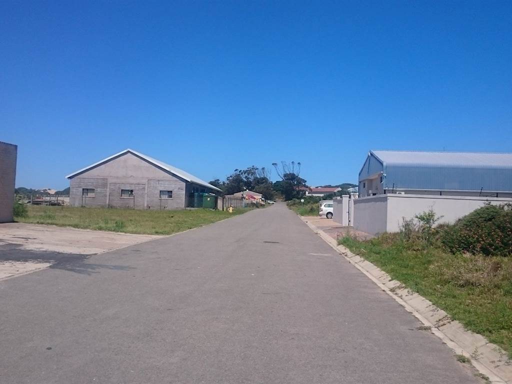 1800 m² Land available in Port Alfred photo number 1