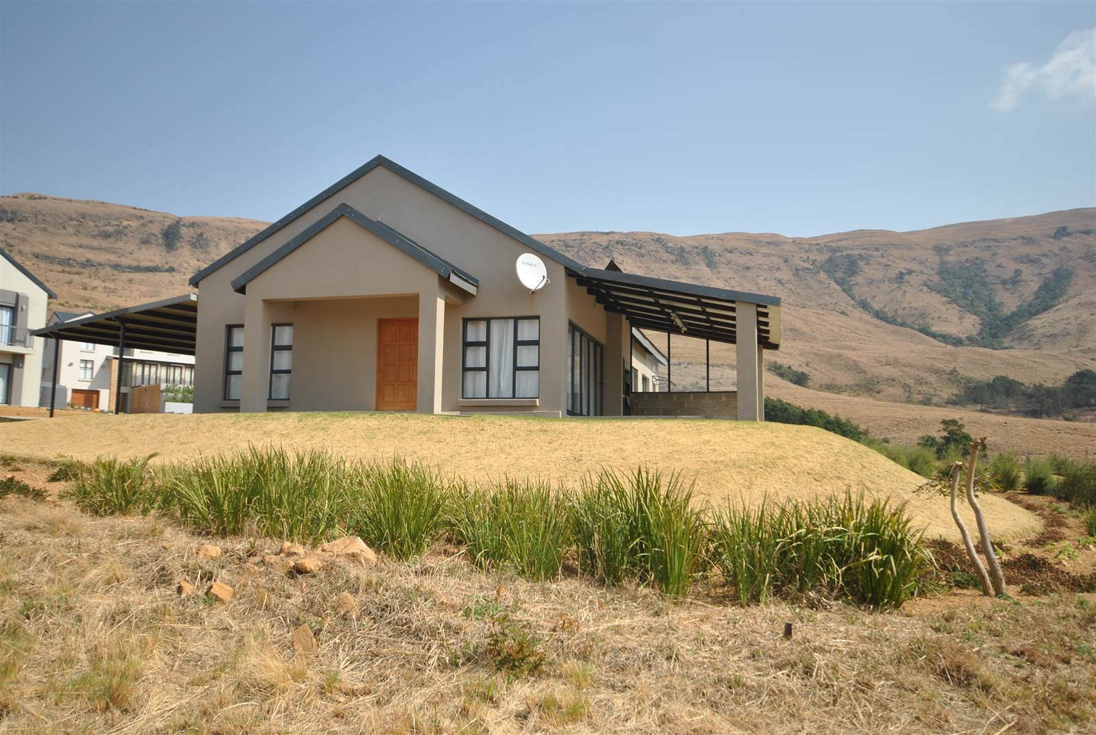 2 Bed House in Vulintaba Country Estate photo number 1