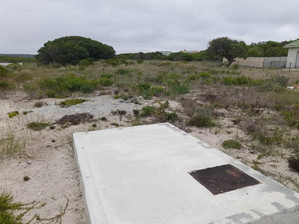768 m² Land available in Kleinbaai photo number 2