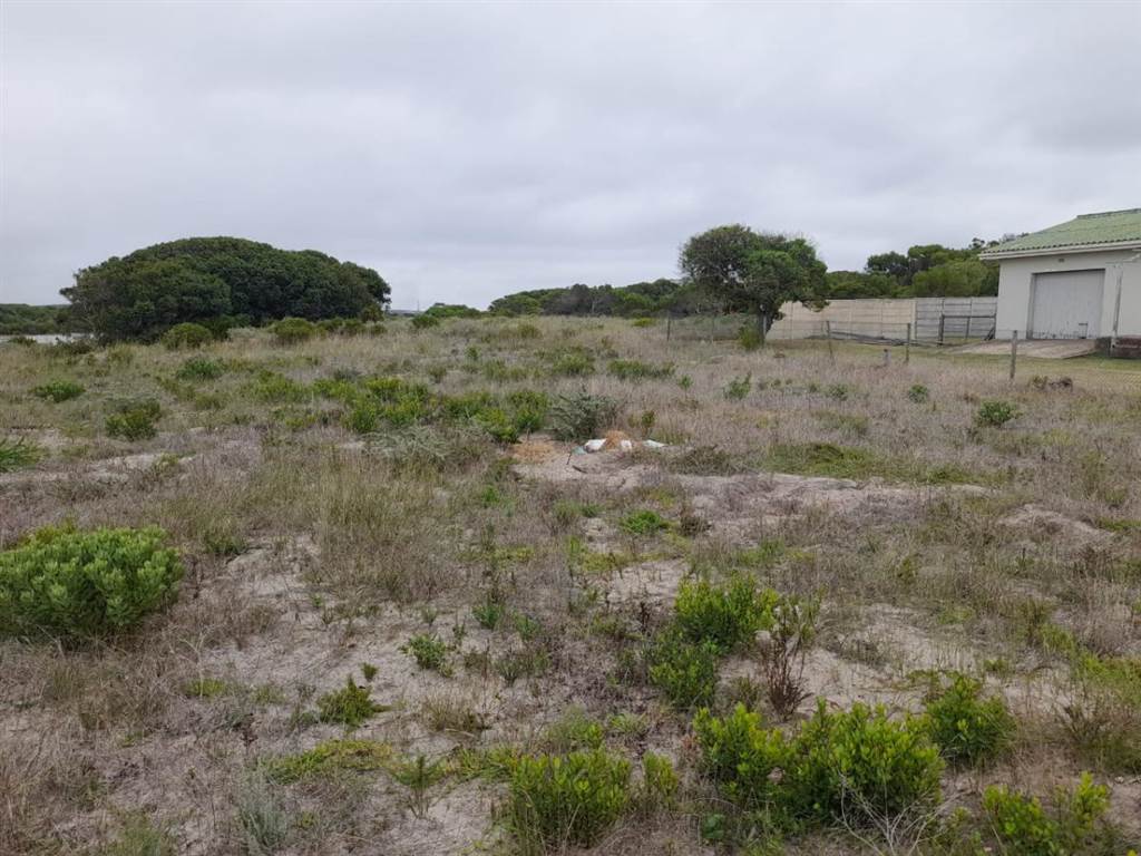 768 m² Land available in Kleinbaai photo number 1