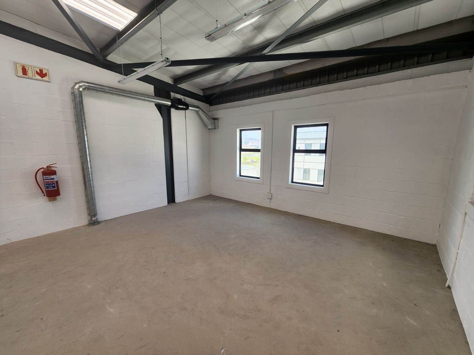 132  m² Industrial space in Parklands photo number 14
