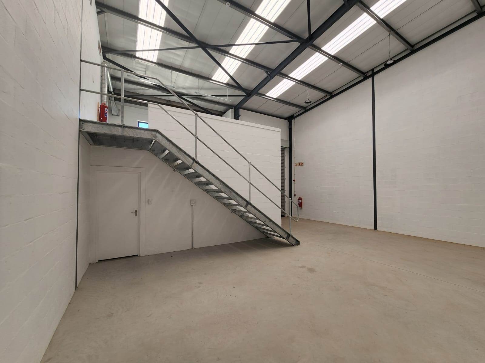 132  m² Industrial space in Parklands photo number 9