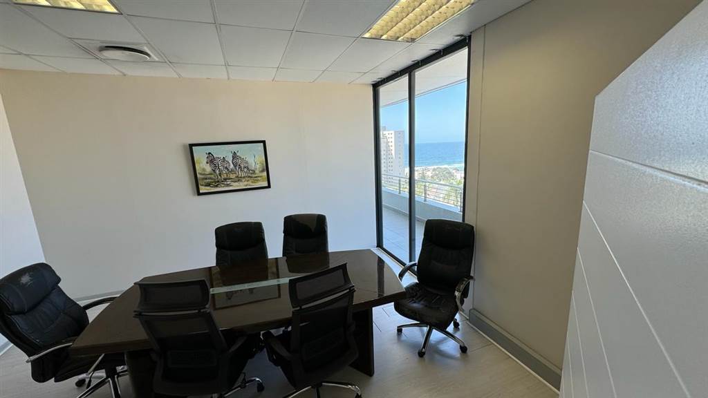 178  m² Office Space in Umhlanga Rocks photo number 4