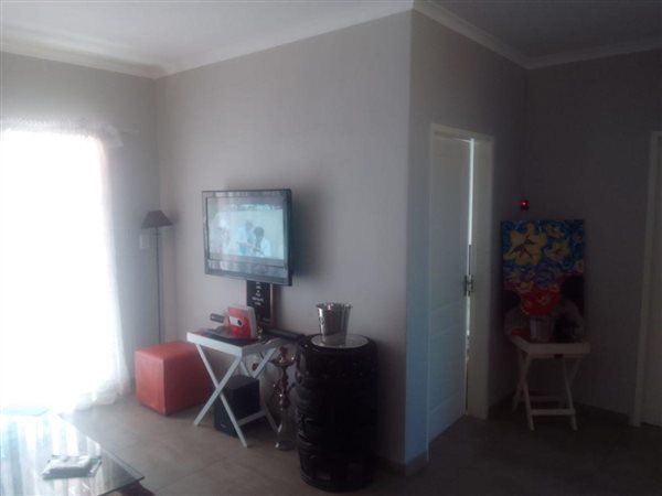 3 Bedroom House 3 Bedroom House