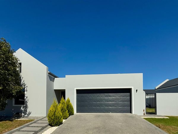 3 Bedroom House 3 Bedroom House