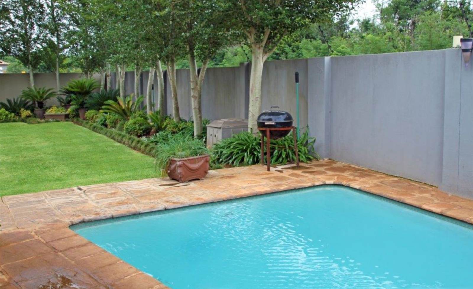 4 Bed House in Mooivallei Park photo number 4
