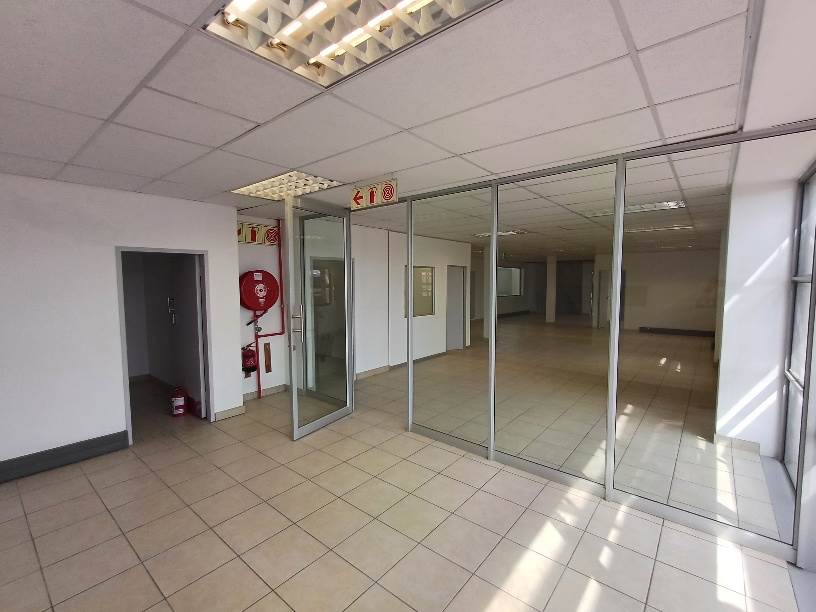 2559  m² Industrial space in Olifantsfontein photo number 15