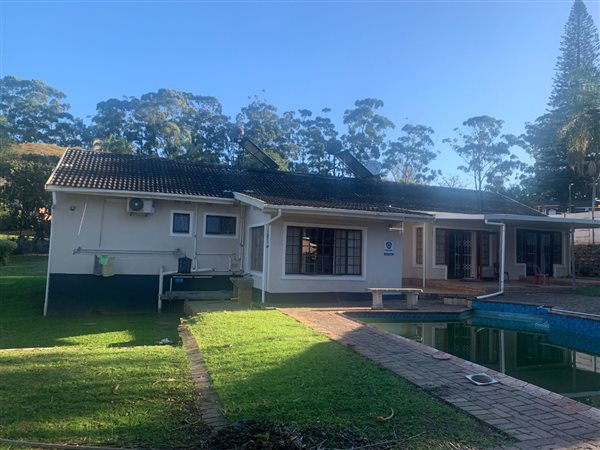 4 Bedroom House 4 Bedroom House