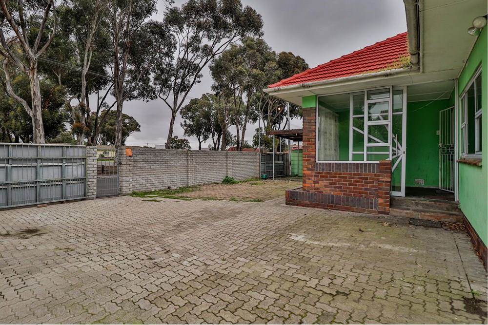 3 Bed House in Parow Valley photo number 5