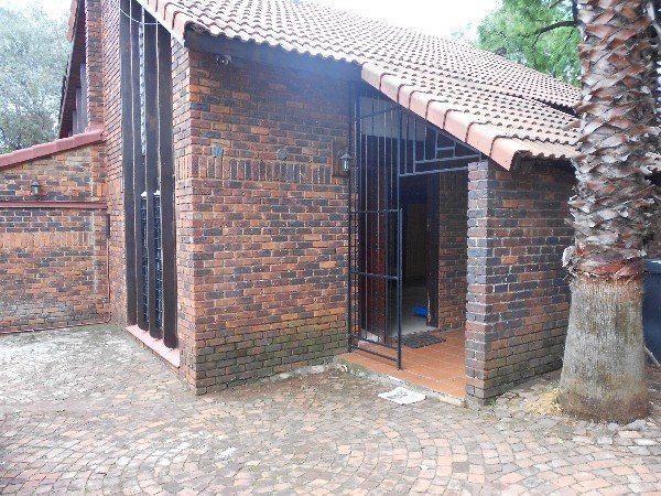 3 Bedroom House 3 Bedroom House
