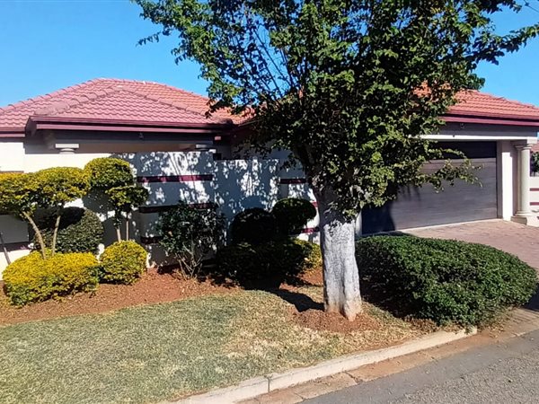 3 Bedroom House 3 Bedroom House
