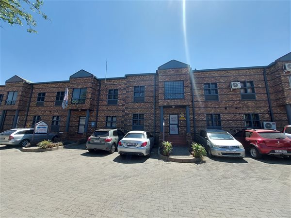 256  m² Industrial space