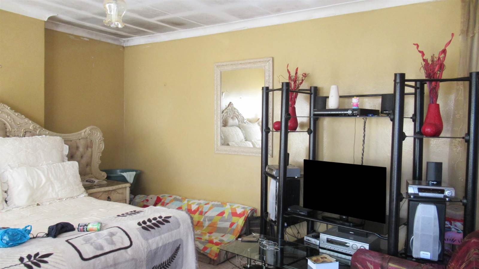 3 Bed House in Witbank Central photo number 7