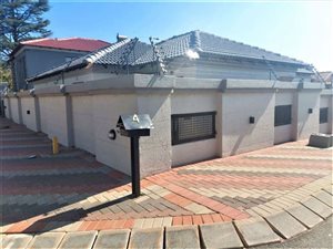3 Bed House in Chloorkop
