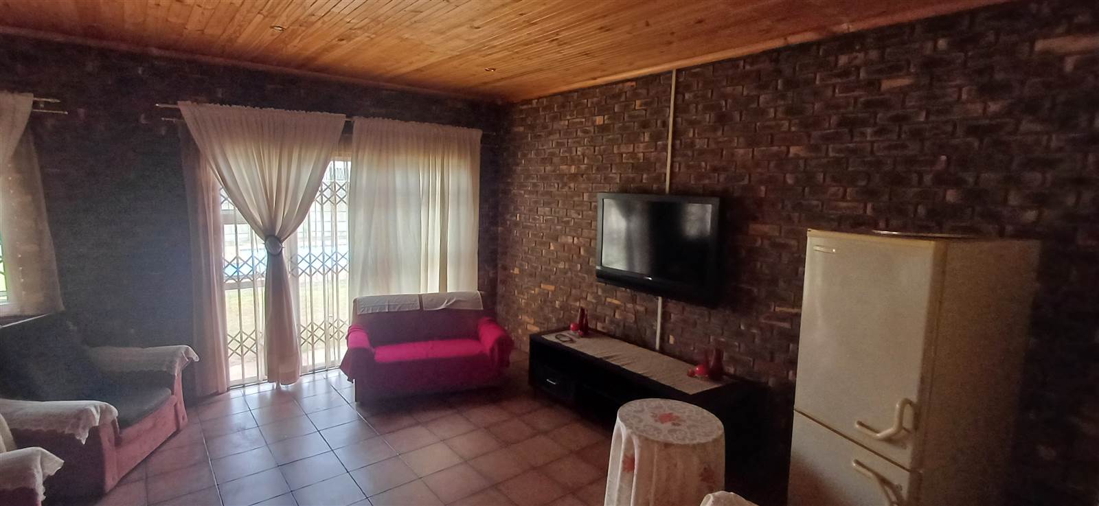 3 Bed House in Scheepers Heights photo number 30