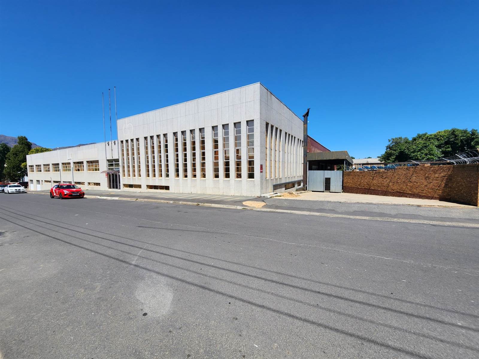 8.5  m² Office Space in Paarl photo number 7
