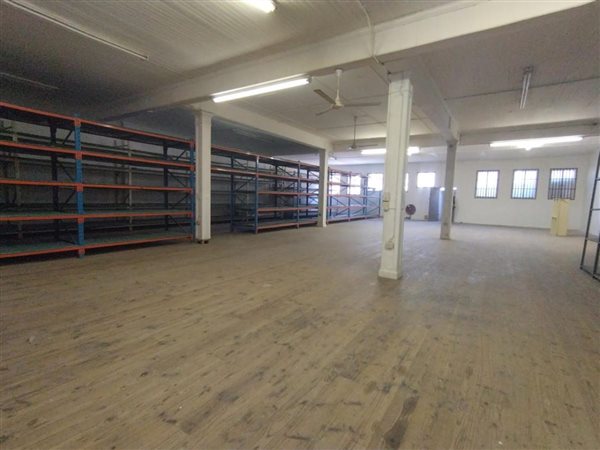 450  m² Industrial space