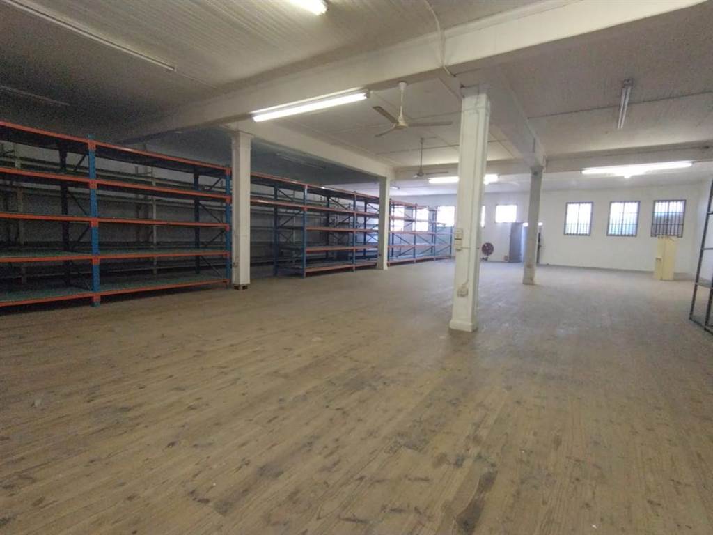 450  m² Industrial space in Durban CBD photo number 1