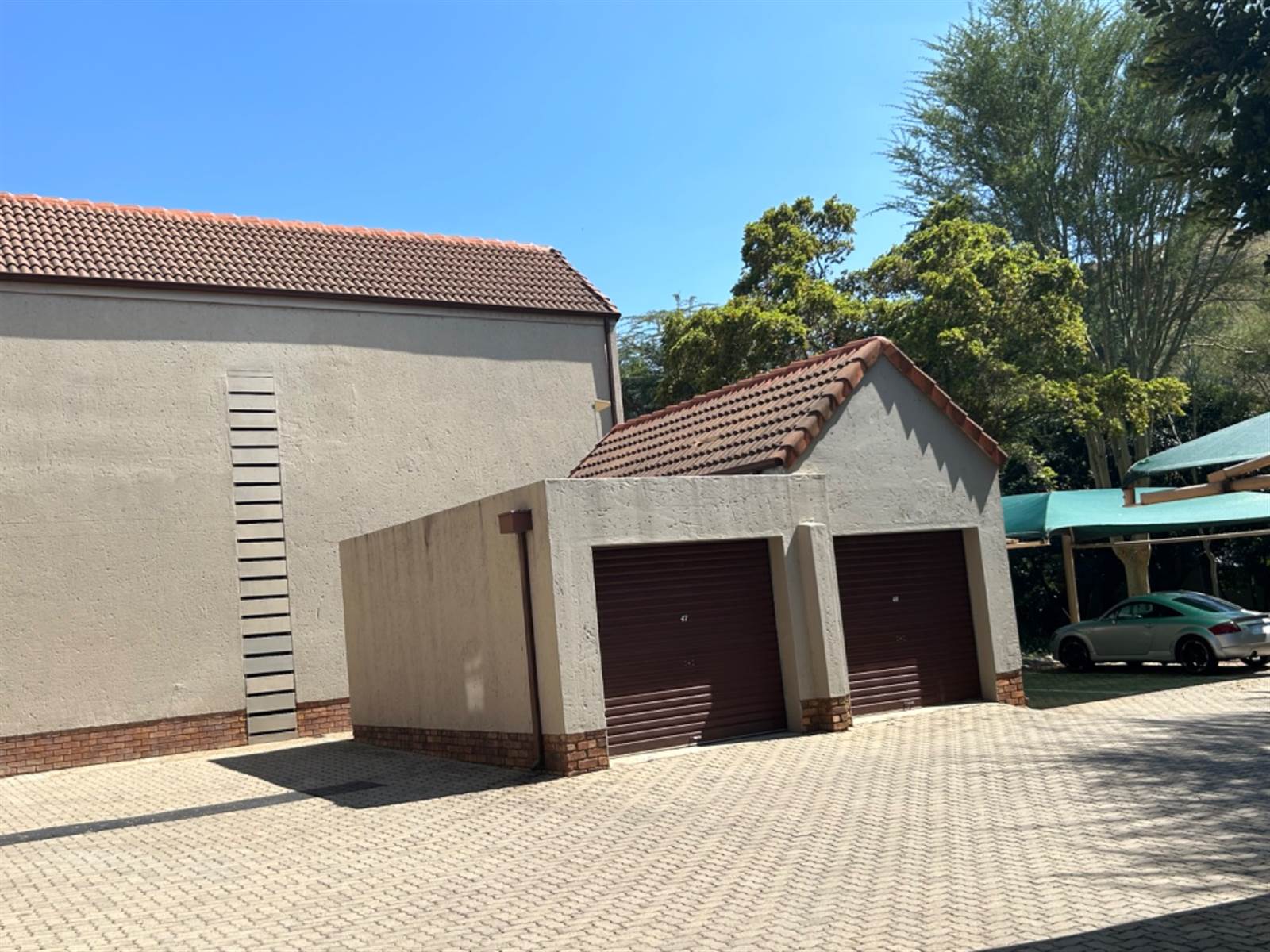 2 Bed Townhouse in Constantia Kloof photo number 28