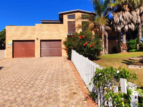 3 Bedroom House 3 Bedroom House