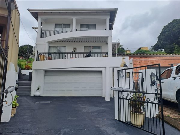 5 Bed House in Bayview