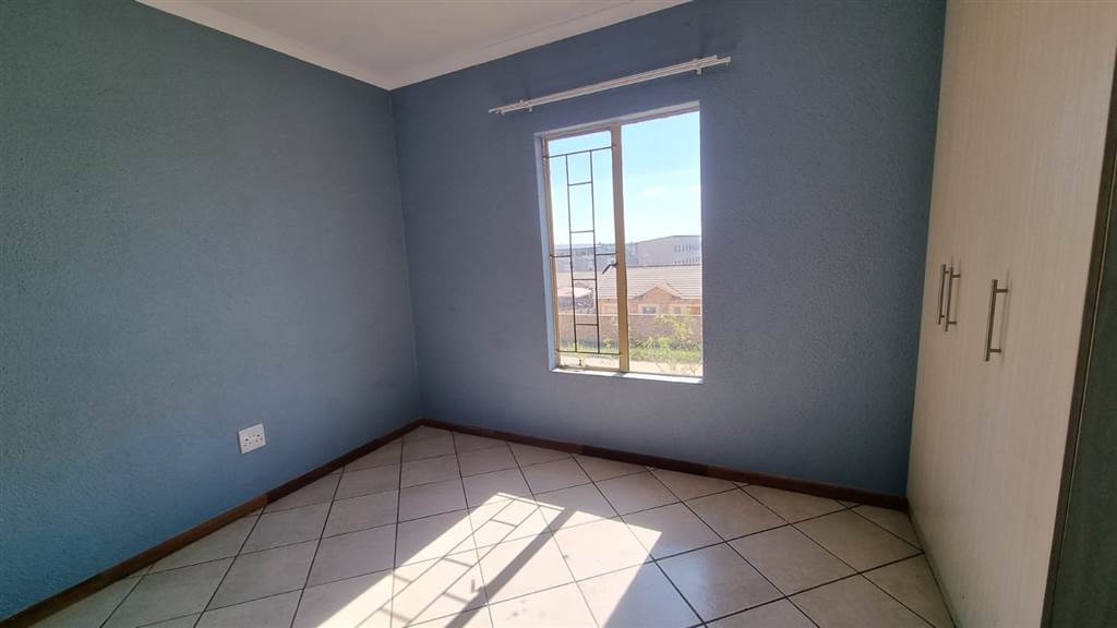 2 Bed House in Olievenhoutbosch photo number 20